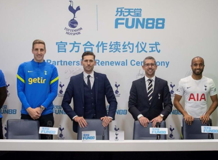 Fun88 nhận được nhiều giải thưởng trong lĩnh vực cá cược trực tuyến Fun88 nhận được nhiều giải thưởng trong lĩnh vực cá cược trực tuyến